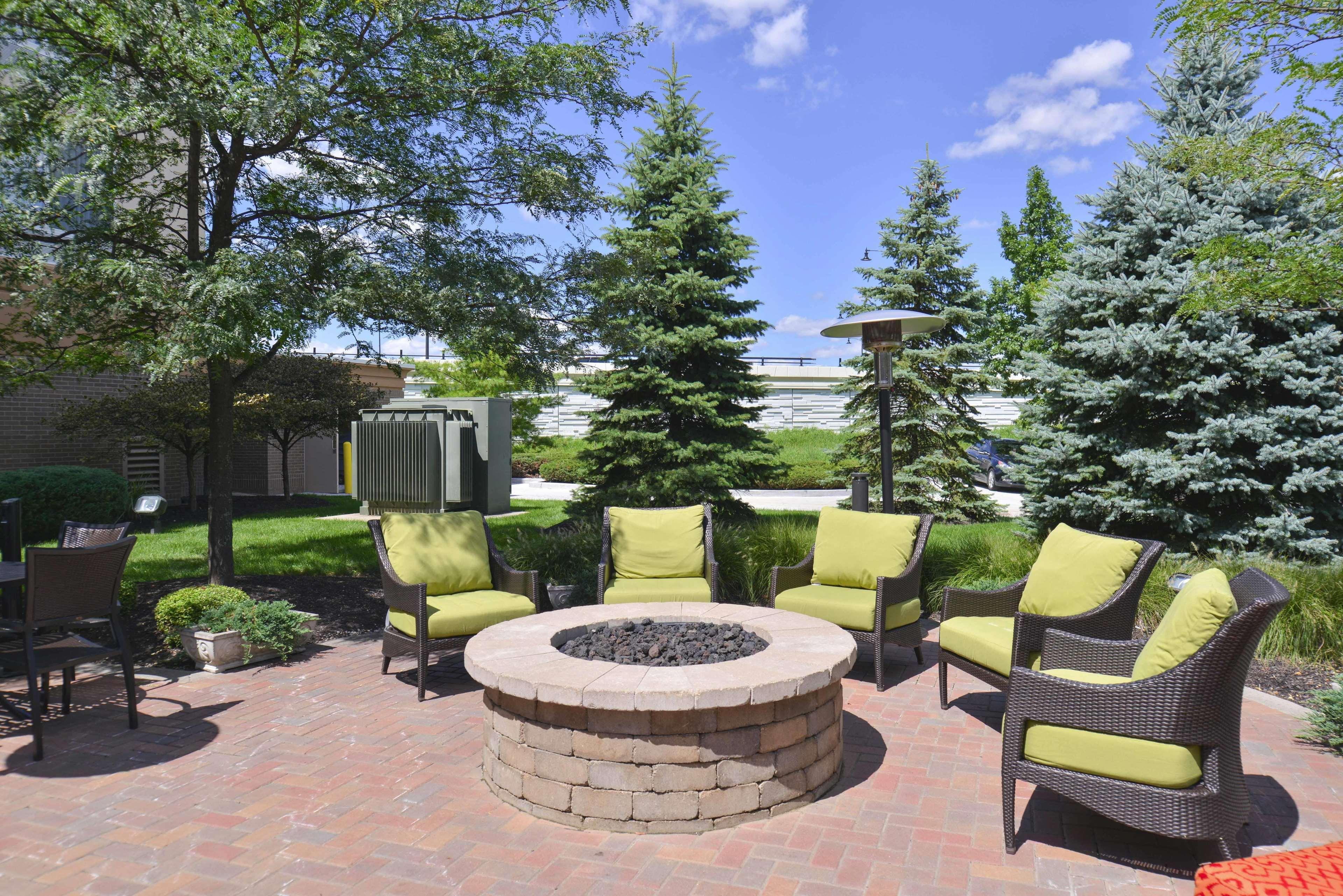 Hilton Garden Inn Indianapolis/Carmel Bagian luar foto