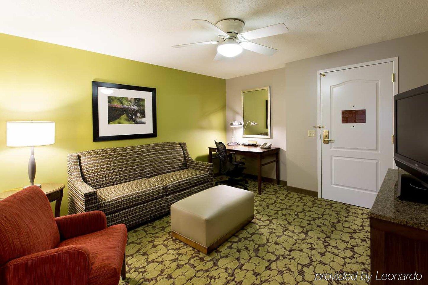 Hilton Garden Inn Indianapolis/Carmel Bagian luar foto