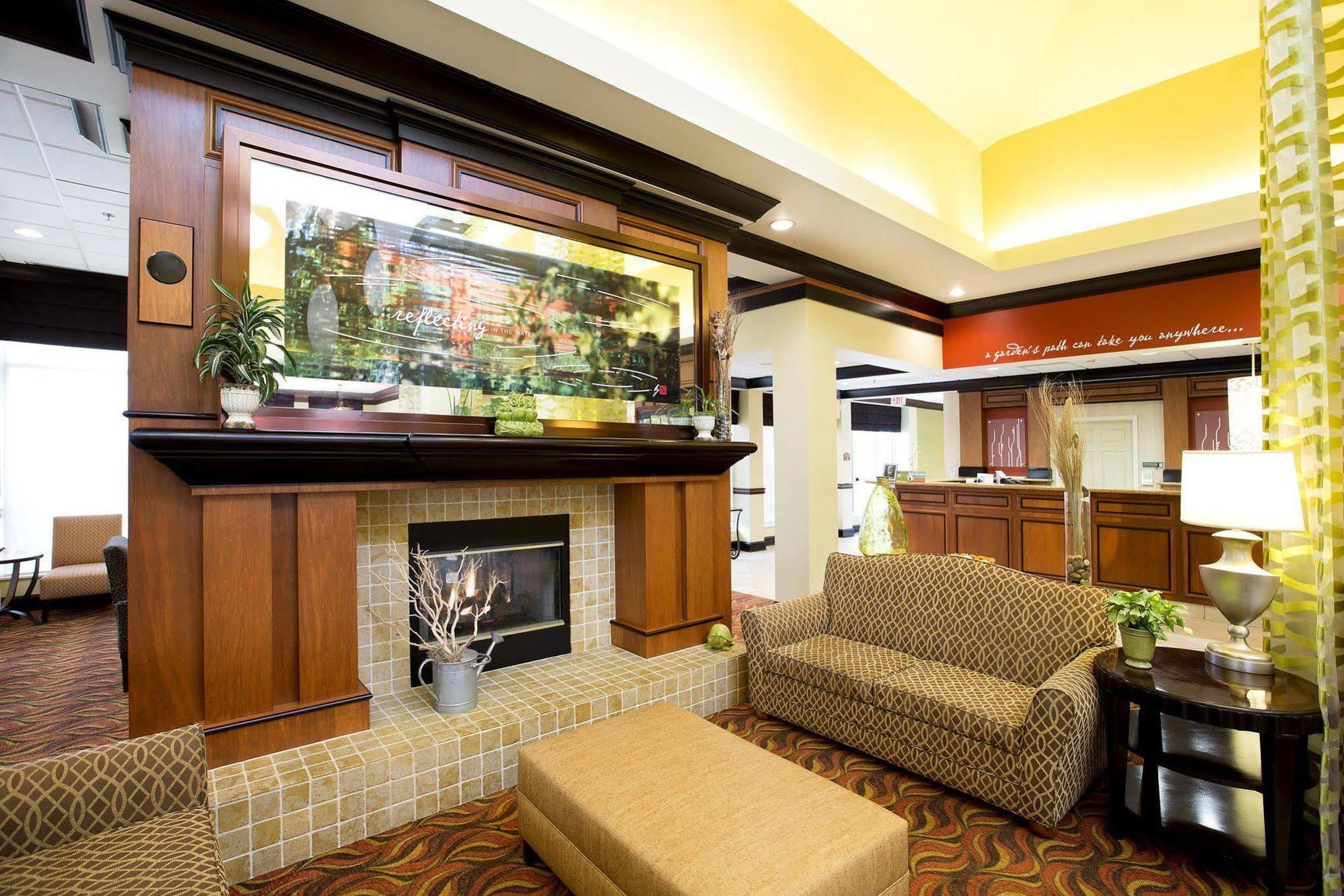 Hilton Garden Inn Indianapolis/Carmel Bagian luar foto